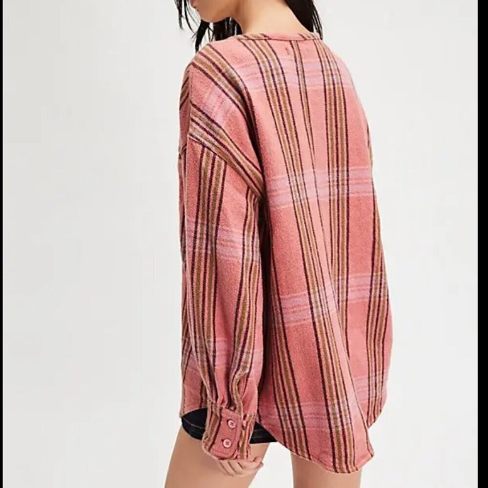 NWT Free People Perfect Plaid Pullover in Pink Combo - Picture 2 of 3